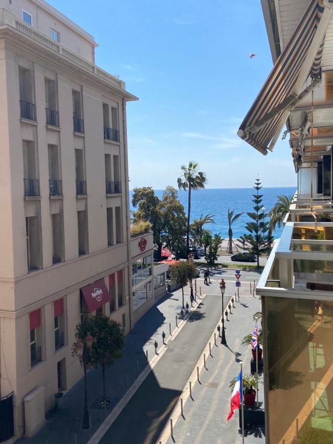 Le Royal, Spacious Seaside Apartment Rooftop And Pool Niza Exterior foto